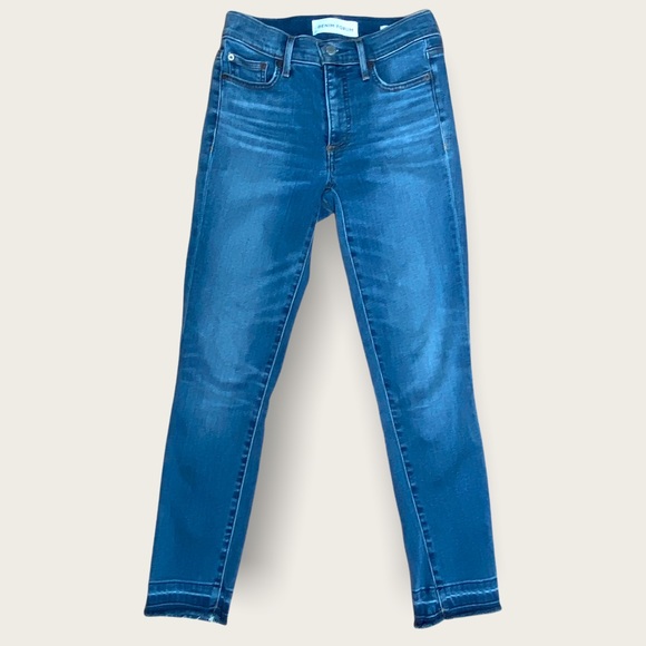 DENIM FORUM The Nico Mid Rise Skinny Crop Size 25 EUC - Picture 7 of 16